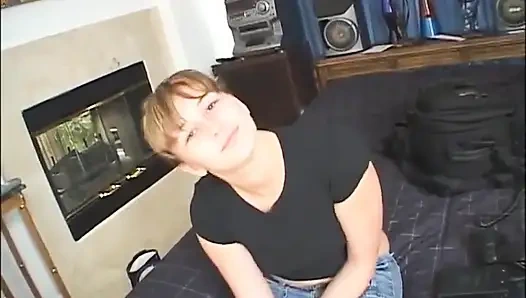 İç Çamaşırlı Büyük Memeli Orta Yaşlı Seksi Kadın Sert Sikiliyor... Filmi Filme Alıyor!