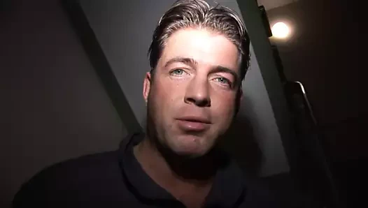 Genç kızıl saçlı orospu arkadan becerdin (tam muschi orijinal film)