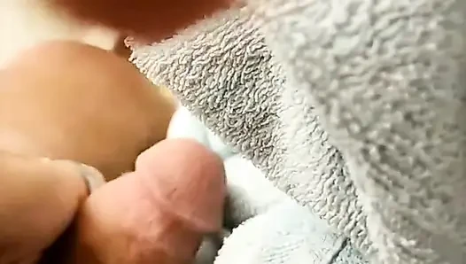 Kevy 69'un sabah azdırması ve gece yarısı orgazmı