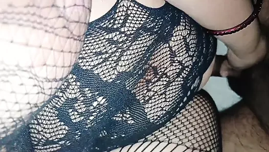 Hintli köylü kız priya ilk seks videosunda. Sıkı amcık erkek arkadaşı tarafından evde sikiliyor