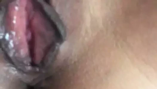 Sürtük sürtük mükemmel amını gösteriyor. sonra el yordamıyla