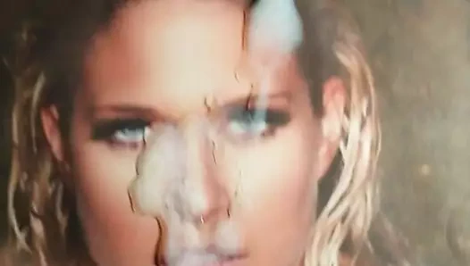 Wwe kelly kelly boşalmak haraç 4
