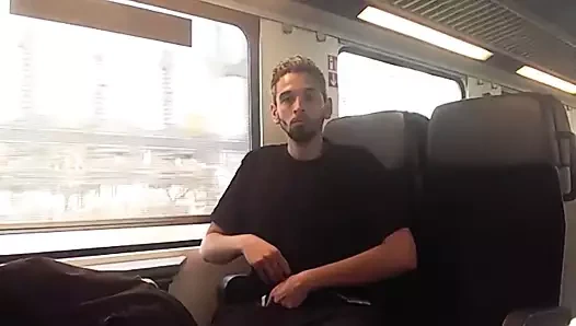 SBahn Wixxer Wichsen Spritzen 1