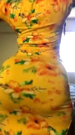 Şişman götlü uzun elbise