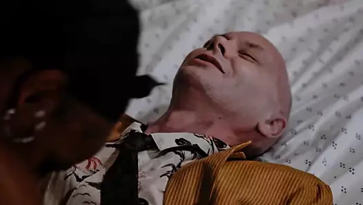 Rutinlerde Anita nicole kahverengi