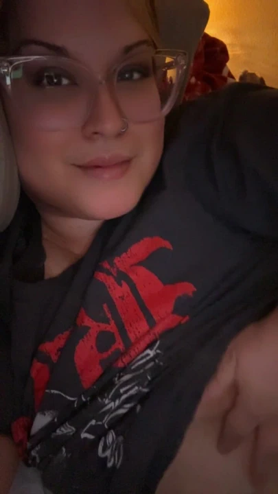 İri güzel kadın memeler