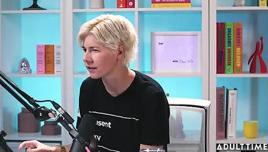 Lilly Bell teşhircilik, seks ve güçlendirme | Adult Time Podcast