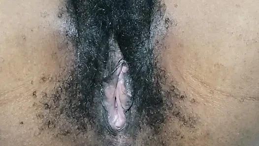 Hot Hairy MILF Pussy Close Up With Seductive Amateur Energy