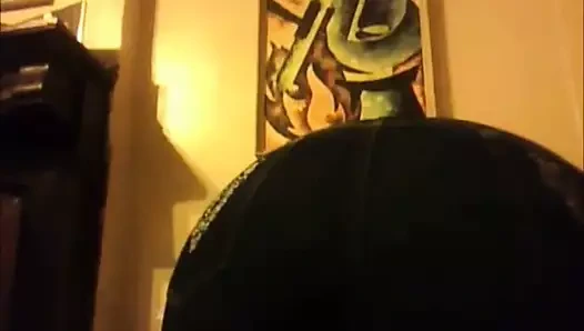 Big Booty Jeans fart