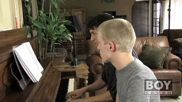 Ivories'ı gıdıklıyor
