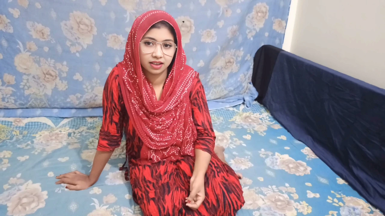 I saw my girlfriend She is fingerings Beautiful pussy