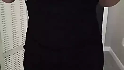 Sıska milf ile dev göğüsler