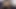 Büyük memeli porno yıldızı üç yarak alıyor