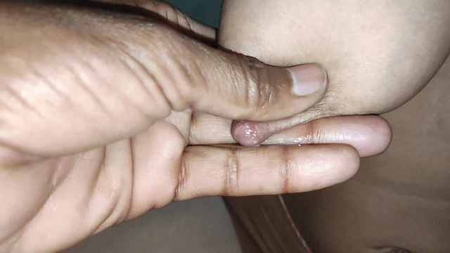 villeage pure deshi girl  big nipals boobs netural tite pussy teen girl milk out on breast