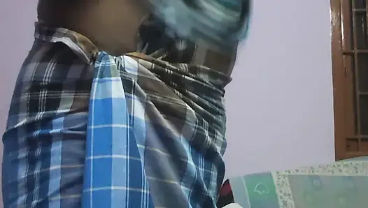 Hintli tamil olgun adam evde mastrubasyon