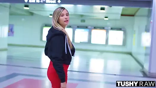 Tushyraw yaramaz genç begs için olmak becerdin içinde ona küçücük göt