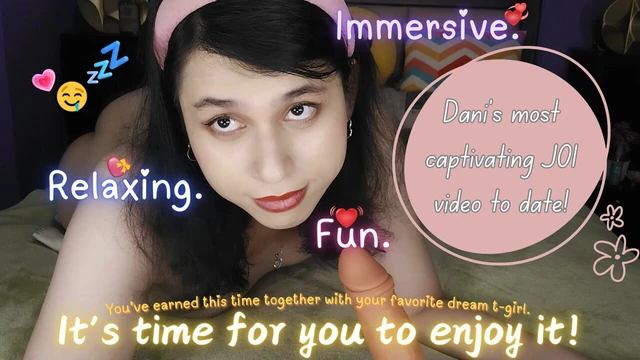 Сексуальный транссексуал мечты DaniTheCutie сидит на тебе и интимно сосет твой хуй, инструкция по дрочке