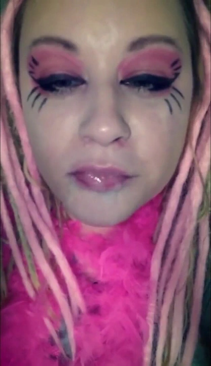 Ağıza boşalma sesleri genişletilmiş