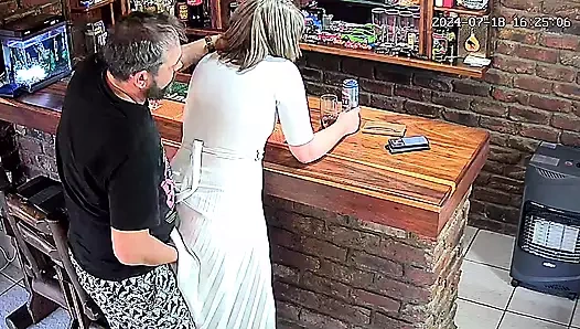 Karımı kamerada aldatırken yakaladım, ne yapmalıydım?