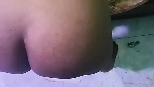 Hatıraları domaltarak bir araya getiriyor