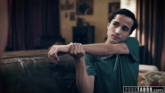 Saf tabu kıskanç oğul üvey babaya inat adım adım anne baştan çıkarır