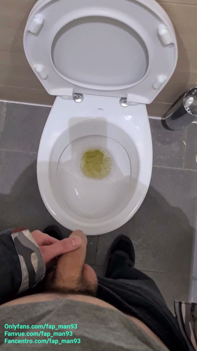 Fap_man93 Pee Compilation | Clip 1