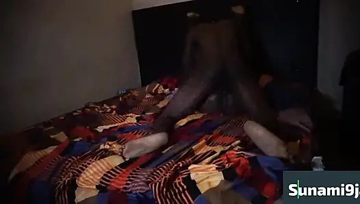 Uzun yarağın üzerinde çığlık attı