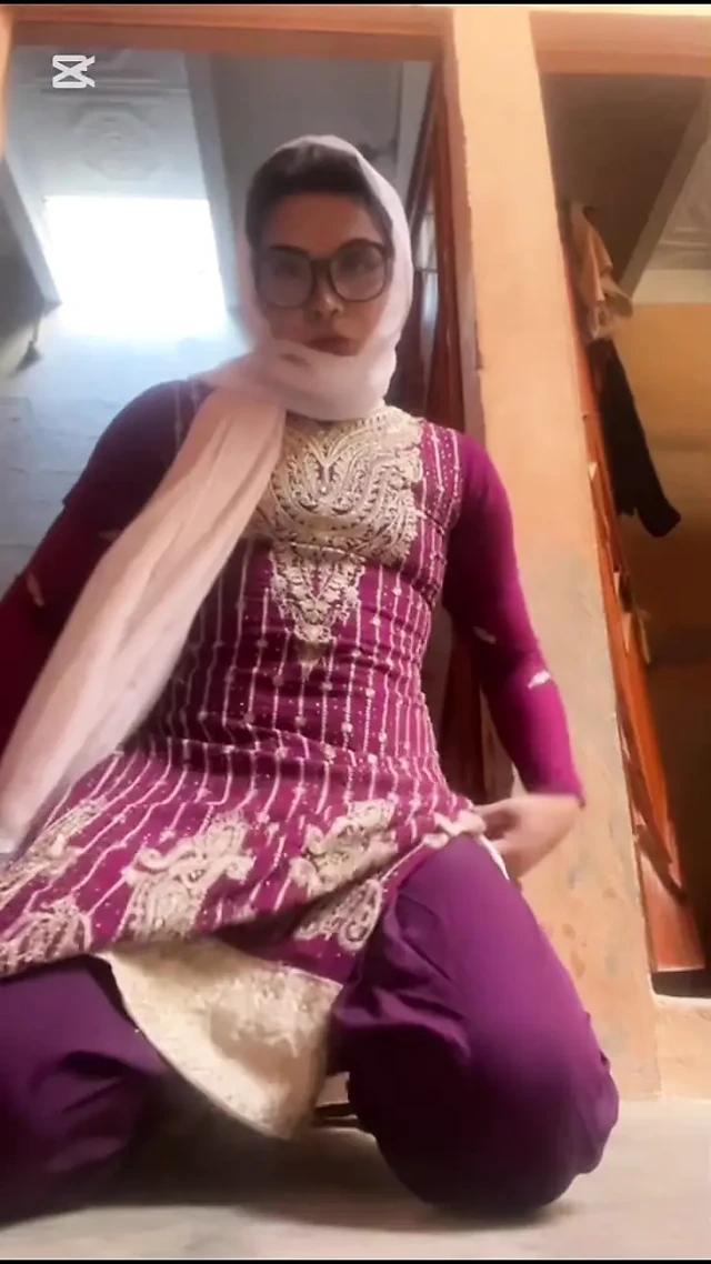 Ailem evde ve kendimi huzursuz hissediyorum