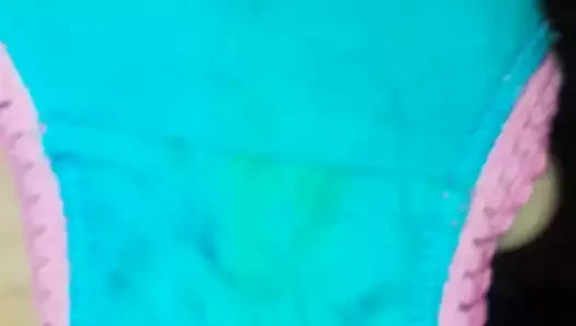 değil yeğenlerim kirli külot