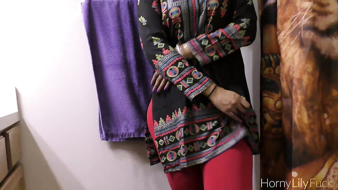 Tamil seksi aunty gösterme ona büyük göt ganimet için seks