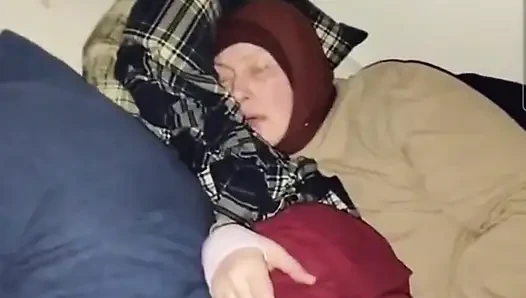 Uzakta olmaktan geri döndüm ve çok sert dinlendim