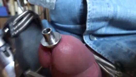 Motor tarafından benim peehole açacağı ile Cumming