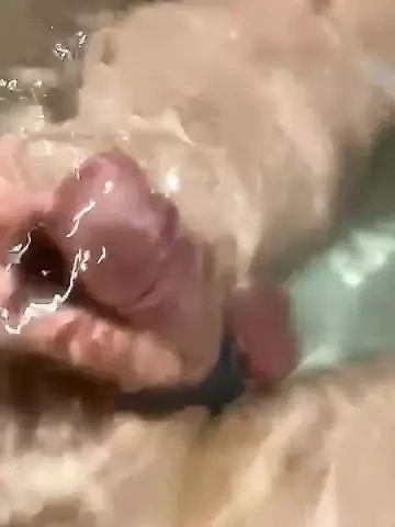 Banyoda tek başına