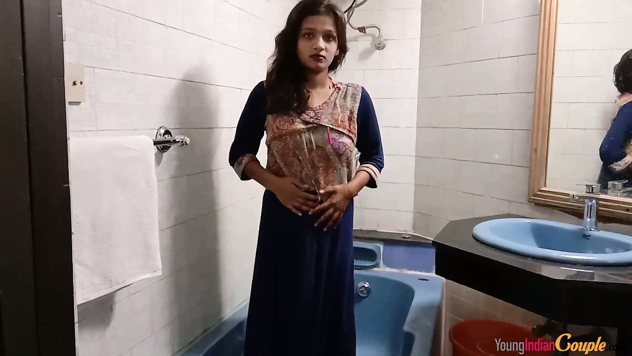 Hint genç sarika ile büyük boob içinde duş