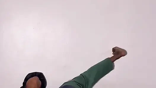 Oda arkadaşım yatakta iyi