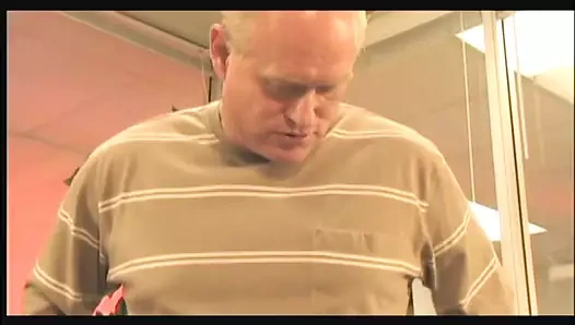 Güzel genç ince sluts aşk için yalamak kedi ve almak becerdin tarafından sert horoz