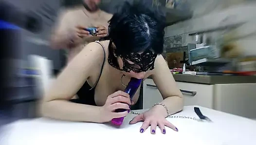 Mutfak masasında şenlik bölüm 1