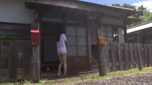 Nono Mizusawa, yağmurda ıslak gizli vücut 3