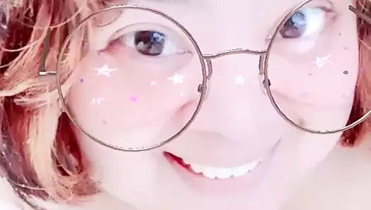 Sajiko natsu zaza ile konuşuyor