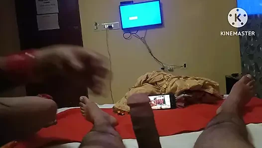 Seksi evli kadın cinsel Indianre'sini tatmin etmek için sert seks için çaresiz