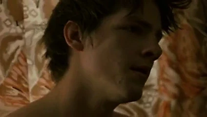 Anna Mouglais - La Nouvelle Vie