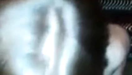 Ira sürtük, oral seks.