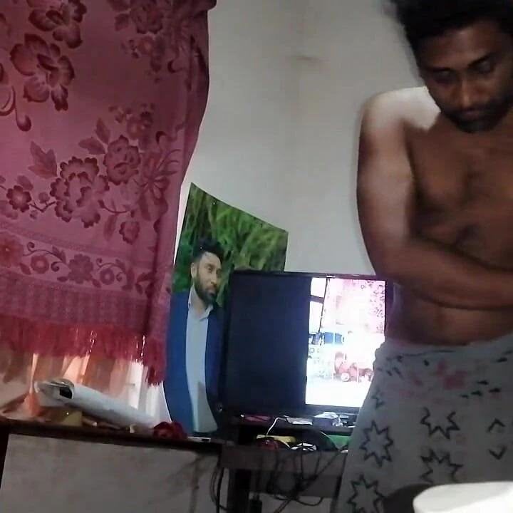 Kurnaz amcık seksi üvey anne üvey oğlunu baştan çıkarıyor bölüm 1