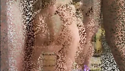 Elin ve bir arkadaşı