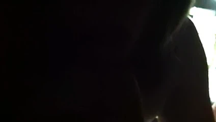 Seksi olgun amatör sert horoz emme tarafından eş