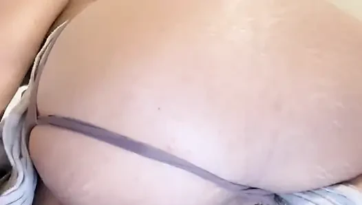 Dün gece biraz eğlendim, keşke amımı sikmek için burada olsaydın!