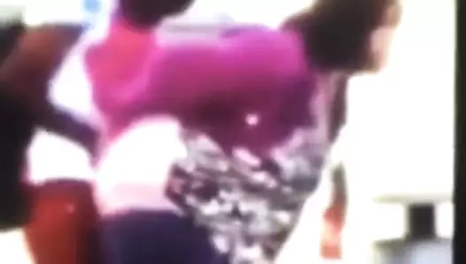 Yakalandı kahrolası bir bbw içinde kamu