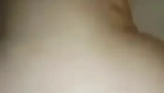 Polonyalı ssbbw sert anal domaltarak çığlık atarak orgazm oluyor