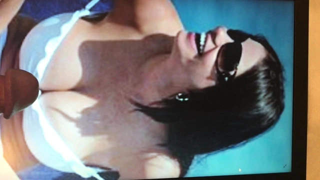 Sofia vergara büyük memeli beyaz bikini