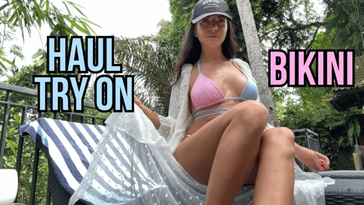 Bikini ve transparan örtbas balkonumda azdırıyor